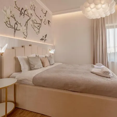 Lägenhet Premium By Alverna Imobiliare *